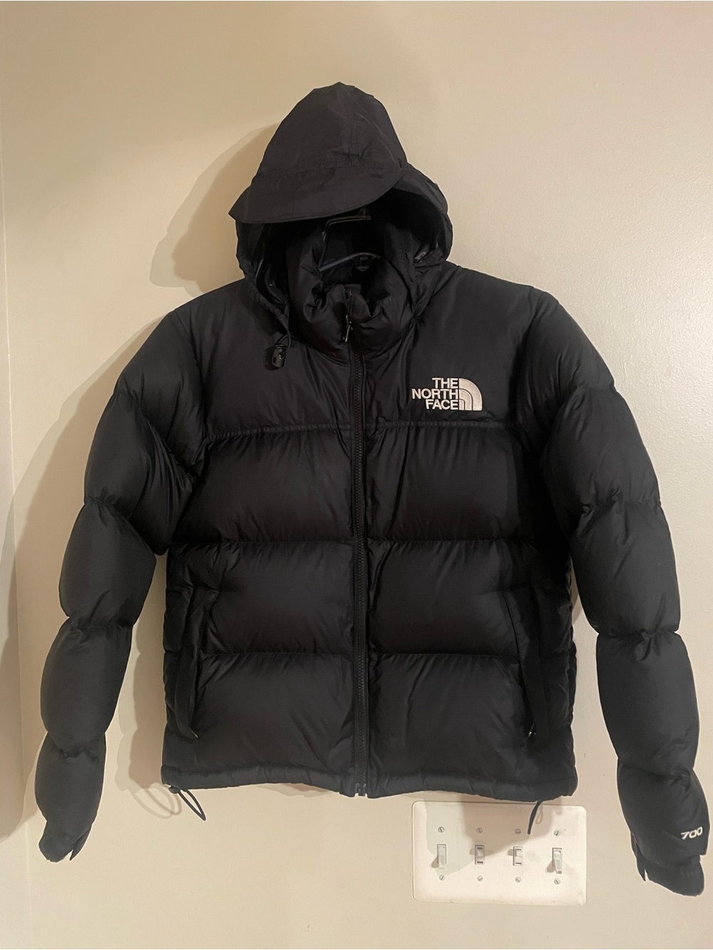The North Face Women’s Black Hooded 700-P Fill Puffer Jacket Sz Small- EUC